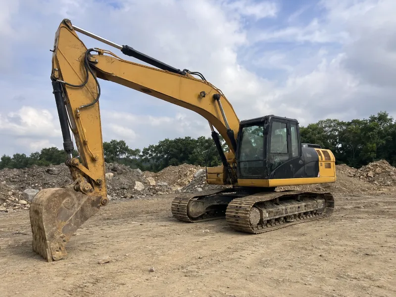 Caterpillar 320D Kettenbagger - 2